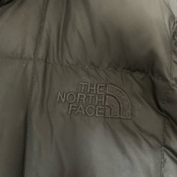 Women’s Northface Parka - Picture 2 of 10